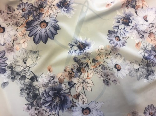 silky_kwiaty na szarym.jpg